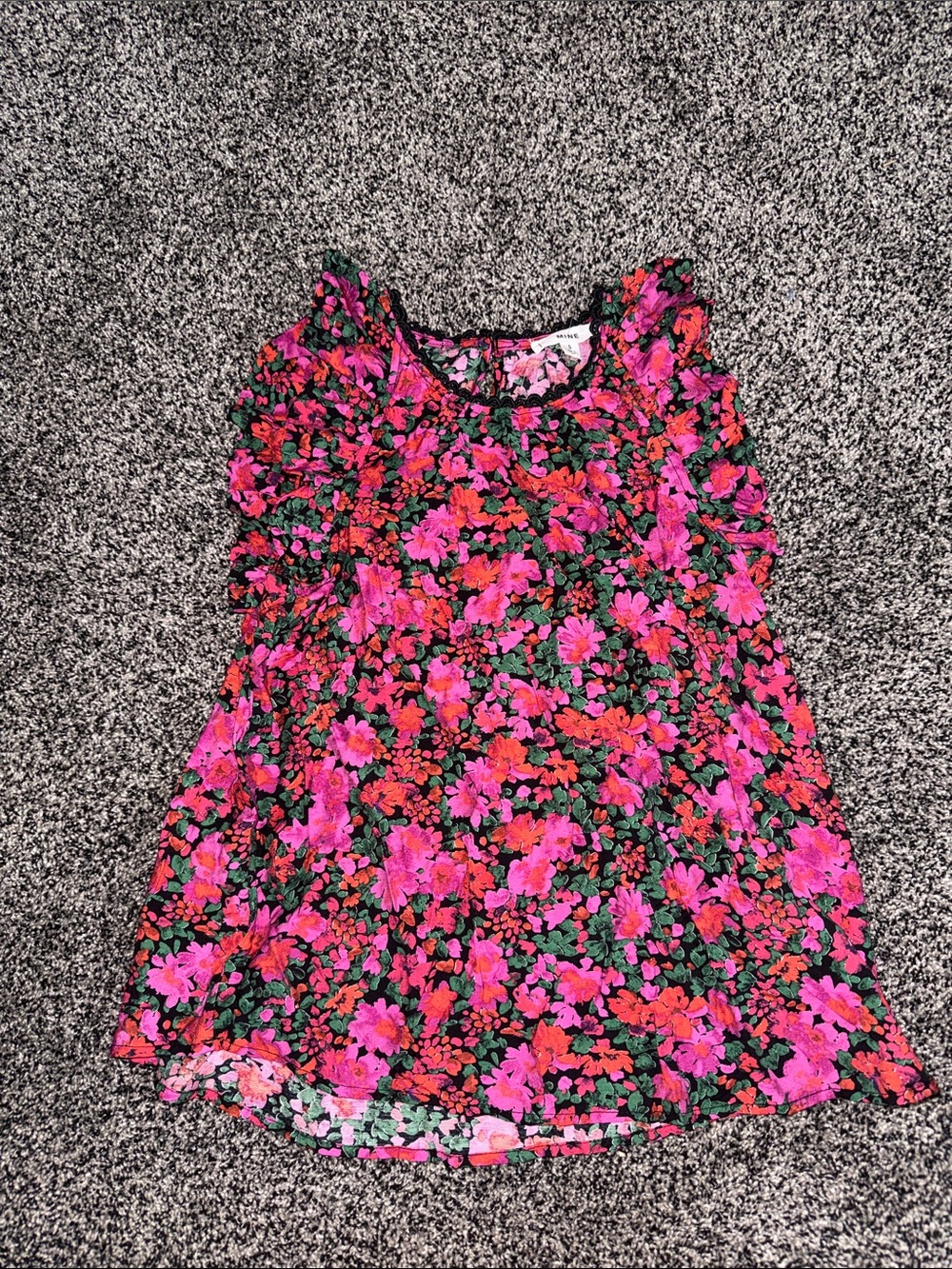 Women’s Bright Pink Floral Short-Sleeve Top